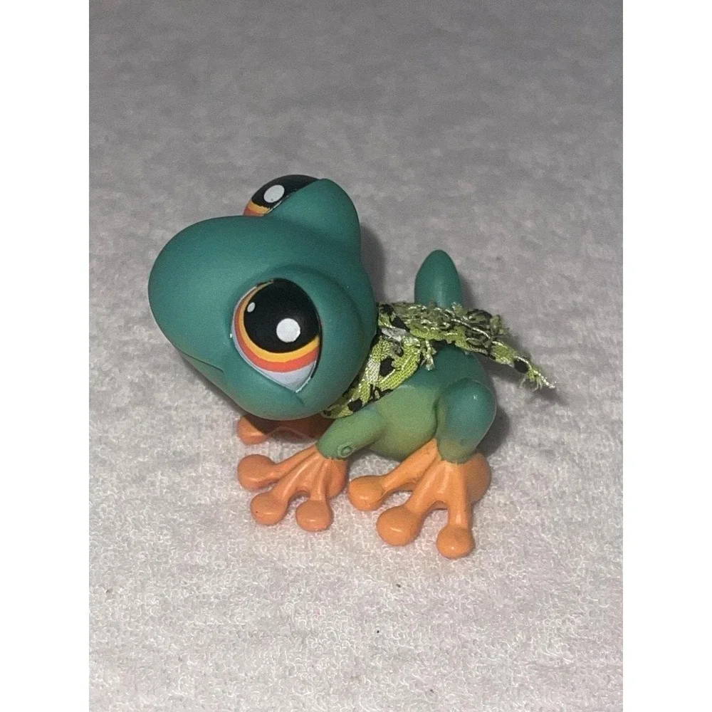 Littlest Pet Shop LPS Spring Theme Tube 264 Frog only